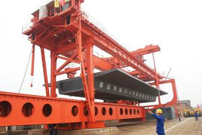 150 トン発射桁工法